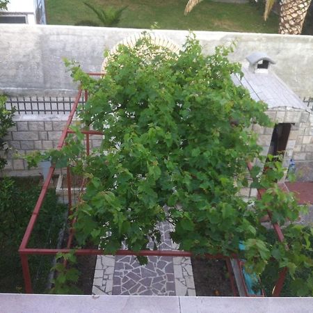 Apartments Avdic Сутоморе Екстер'єр фото