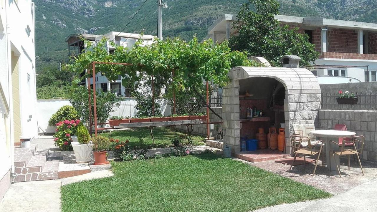 Apartments Avdic Сутоморе Екстер'єр фото