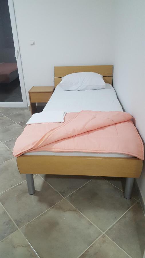 Apartments Avdic Сутоморе Екстер'єр фото