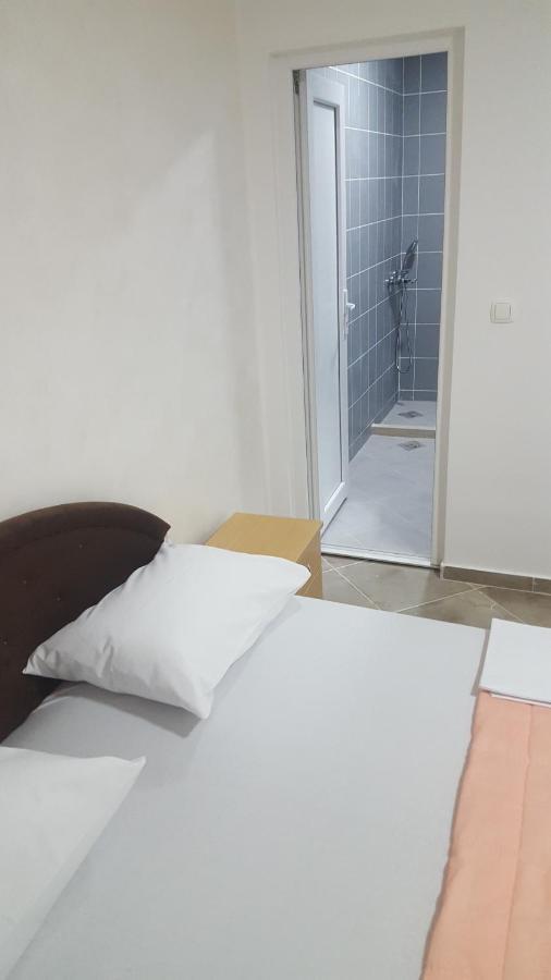 Apartments Avdic Сутоморе Екстер'єр фото